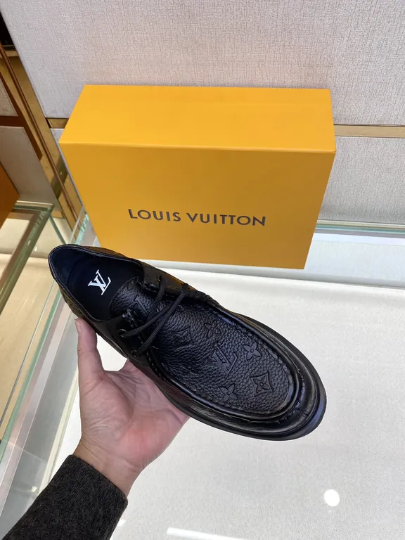 Louis Vuitton Shoe 